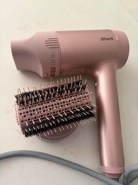 Shark Rose Gold HyperAir Hair Dryer with Round Brush Attachment